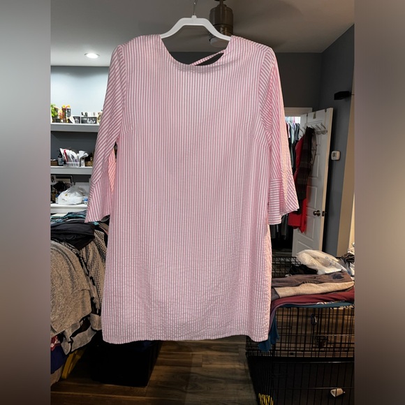 NWT Pink seersucker dress size large - Picture 2 of 5